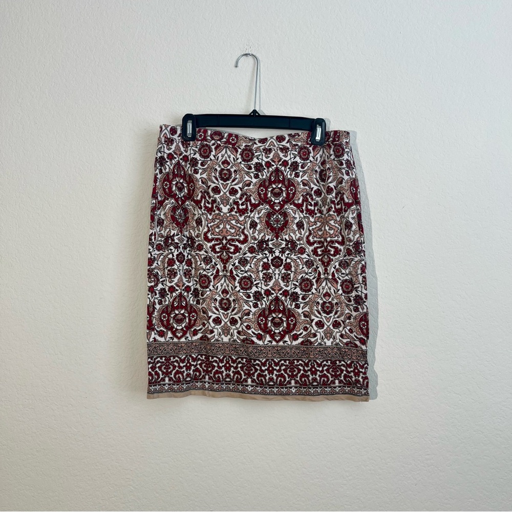 Max Studio Red and White Patterned Pencil Skirt